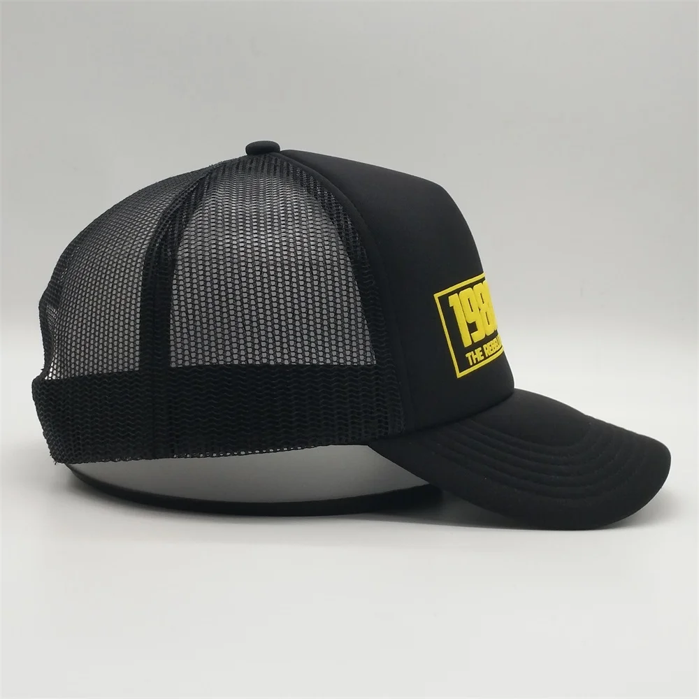 Wholesale Custom Design Your Own Logo High Quality 5 Panel Short Bill Foam Mesh Trucker Caps Hat