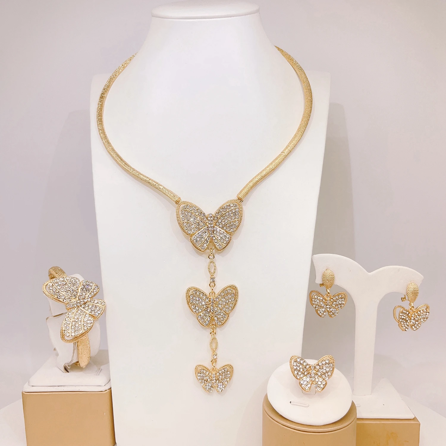 Zhuerrui24K Gold-Plated Luxury Jewelry Set Diamond Butterfly Fashion Beautiful Smart Elegant Fortune Lady Birthday GiftHD200714