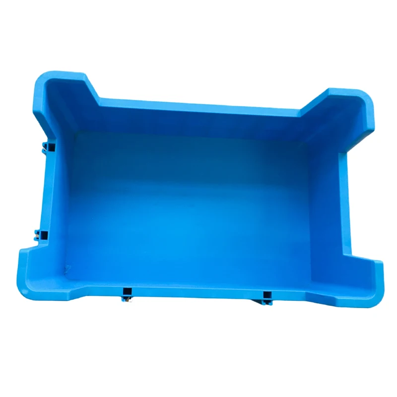 Customized Size  PP Stackable Plastic Box Four Corners Insect Breeding Box Stackable Bin Plastic Tray mealworm breeding tray