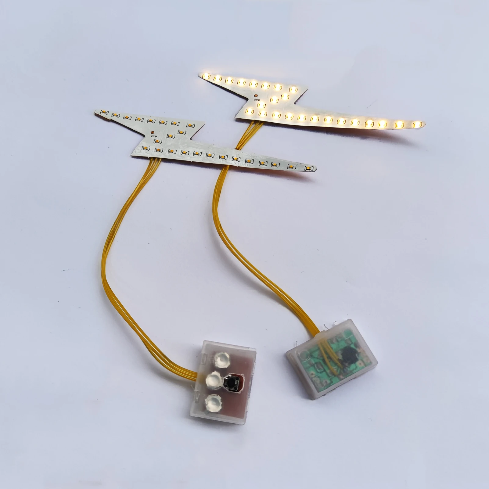 Mini Flashing led light for shoe for kids shoe sole thunder shape led light customer order accept