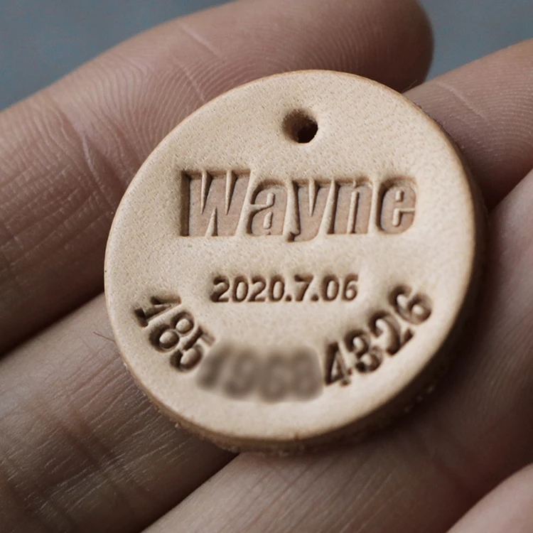 Хит продаж товары для домашних животных персонализированные Заказные из натуральной кожи ошейник собак Id анти-бирка на случай потери dogtag брелок