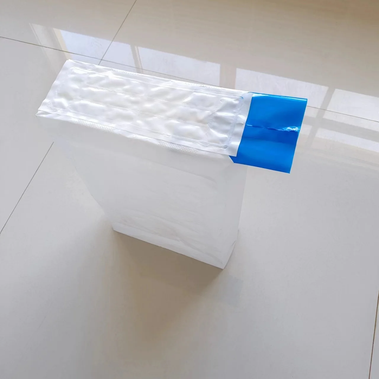 Factory direct supply two ply plastic  LDPE  valve bag  for  20 kg -25 kg  polylster resin   packing