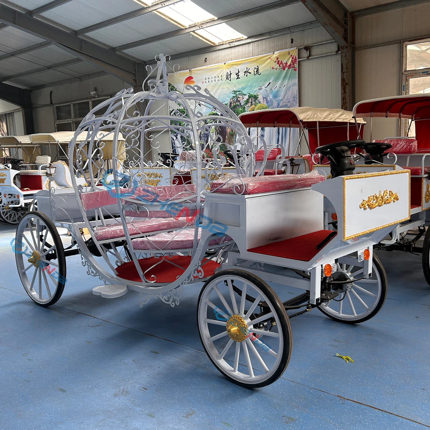 Cinderella Carriage Christmas Decoration Carriage Vintage Carts Pumpkin Horse Carriage Wedding Electric Cart on Sale