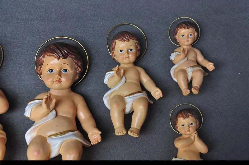 Religious Resin crafts Virgin mother and Christ Child figures baby jesus