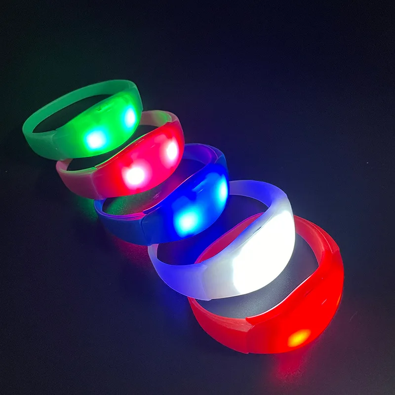 Festival Concert Vibrating Glowing Elastic Light Up Luminous Silicon Custom Promotional Wristband Sound Activated Led Bracelet