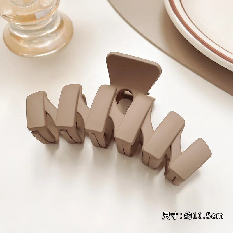 Wholesale Women Claw Hair Clips Strong Hold Eco-friendly Cute Big Matte Hair Claw for Thick Hair