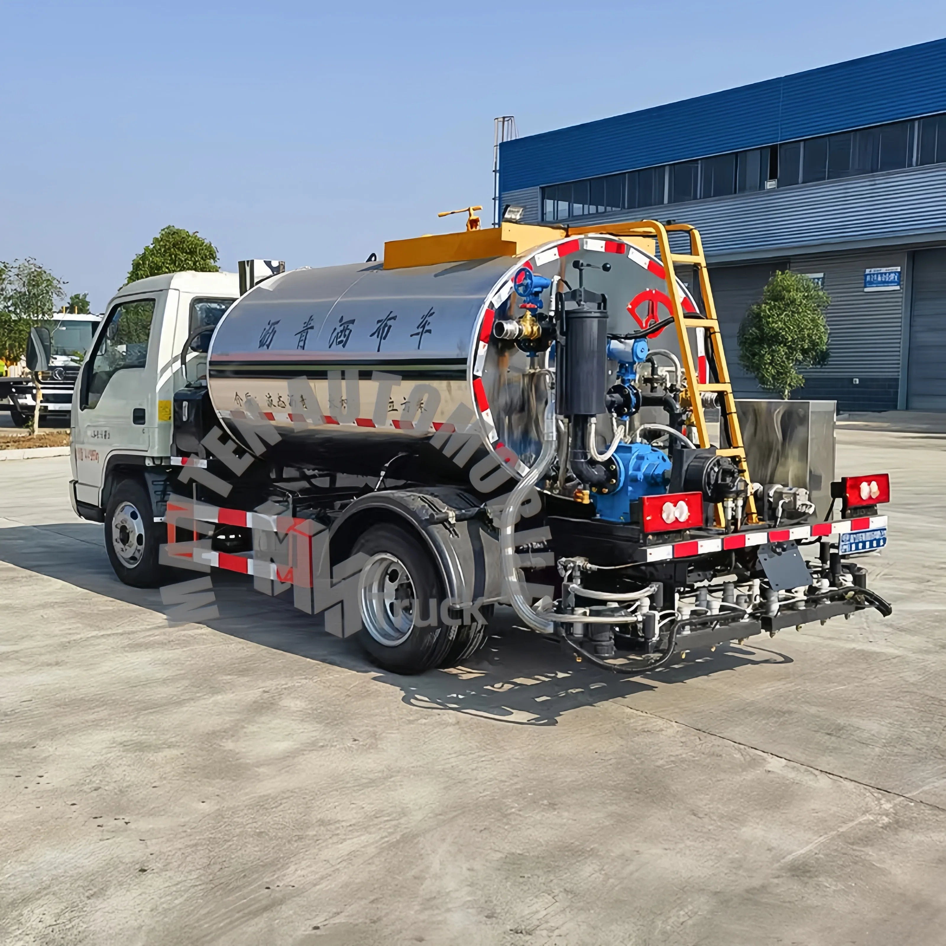 Foton дорожный распылитель 3CBM асфальтоэмульсионный битума распылительная машина