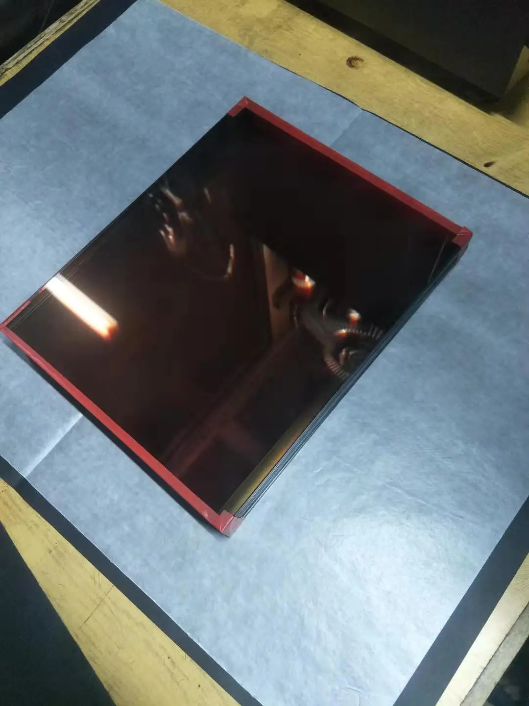 1 box 12pcs 250*300*3mm Photoresist plate for hologram master machine  photoresist coated glass plate for holographic printing