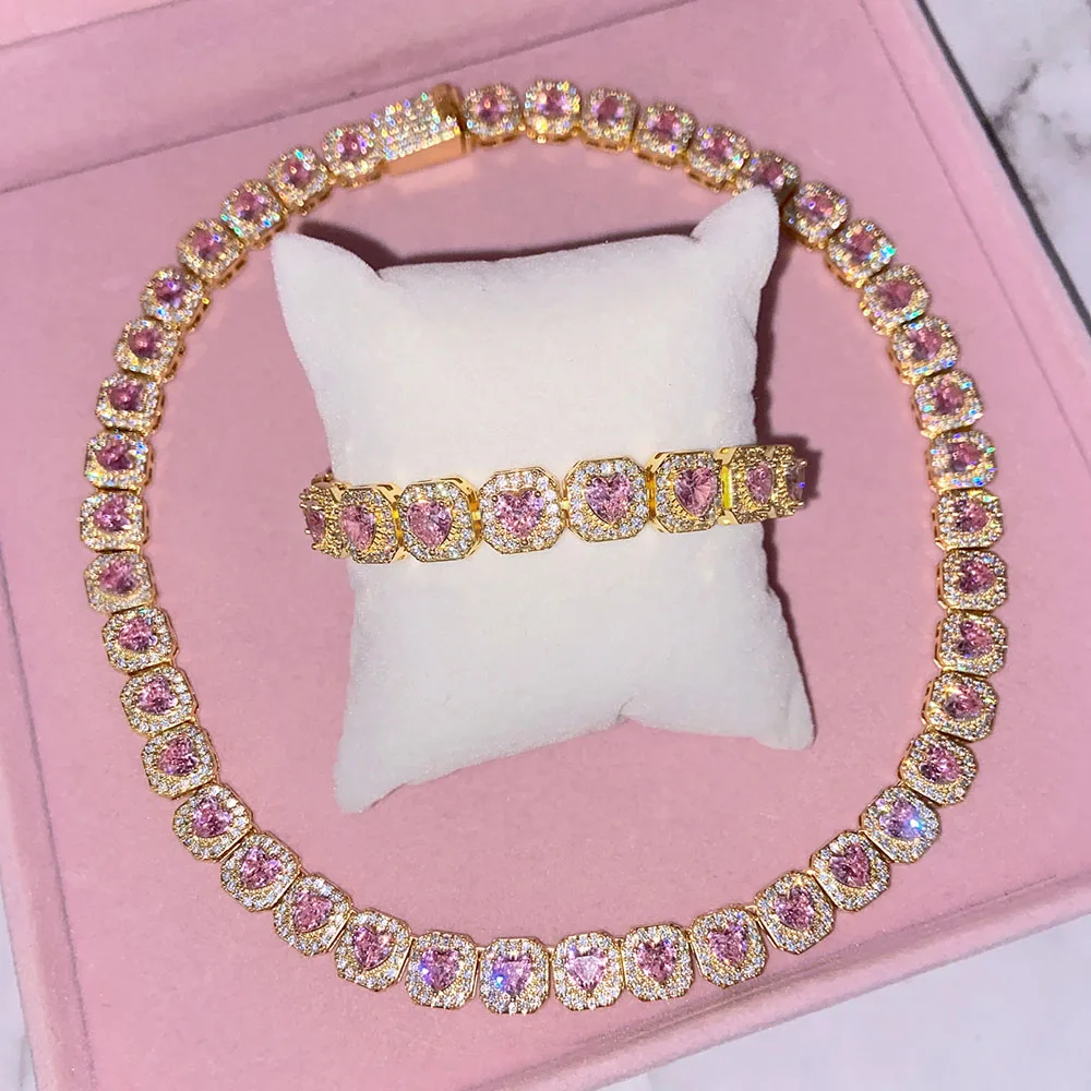 2024 Hot Sale Fashion Dainty Designer 18K Gold Cubic Zircon Heart Shape Bracelet for Women