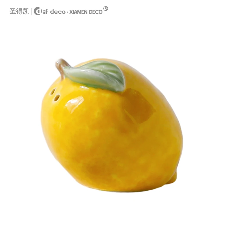 Wholesale Ceramic Fruit Lemon Design Stoneware Salts And Peppers Shakers Set
