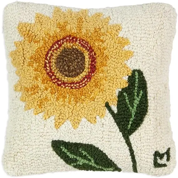 VPG027 Artist-Designed Sunflower Bloom Hand-Hooked Wool Decorative Throw Pillow Crocheting Pillow for Couches & Beds
