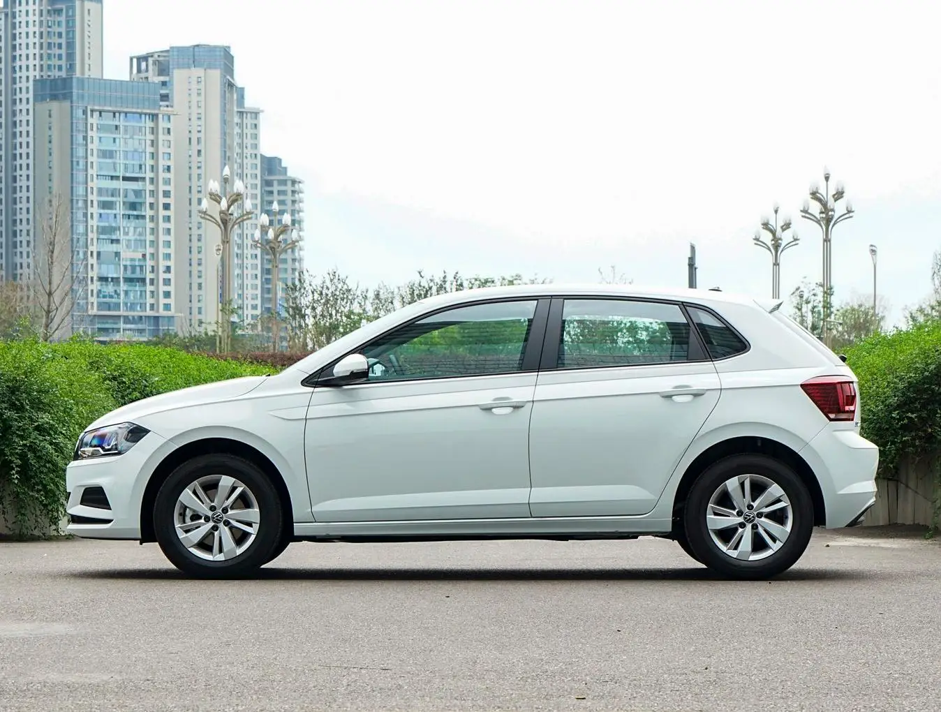 2023 POLO Plus 1.5L  (5)