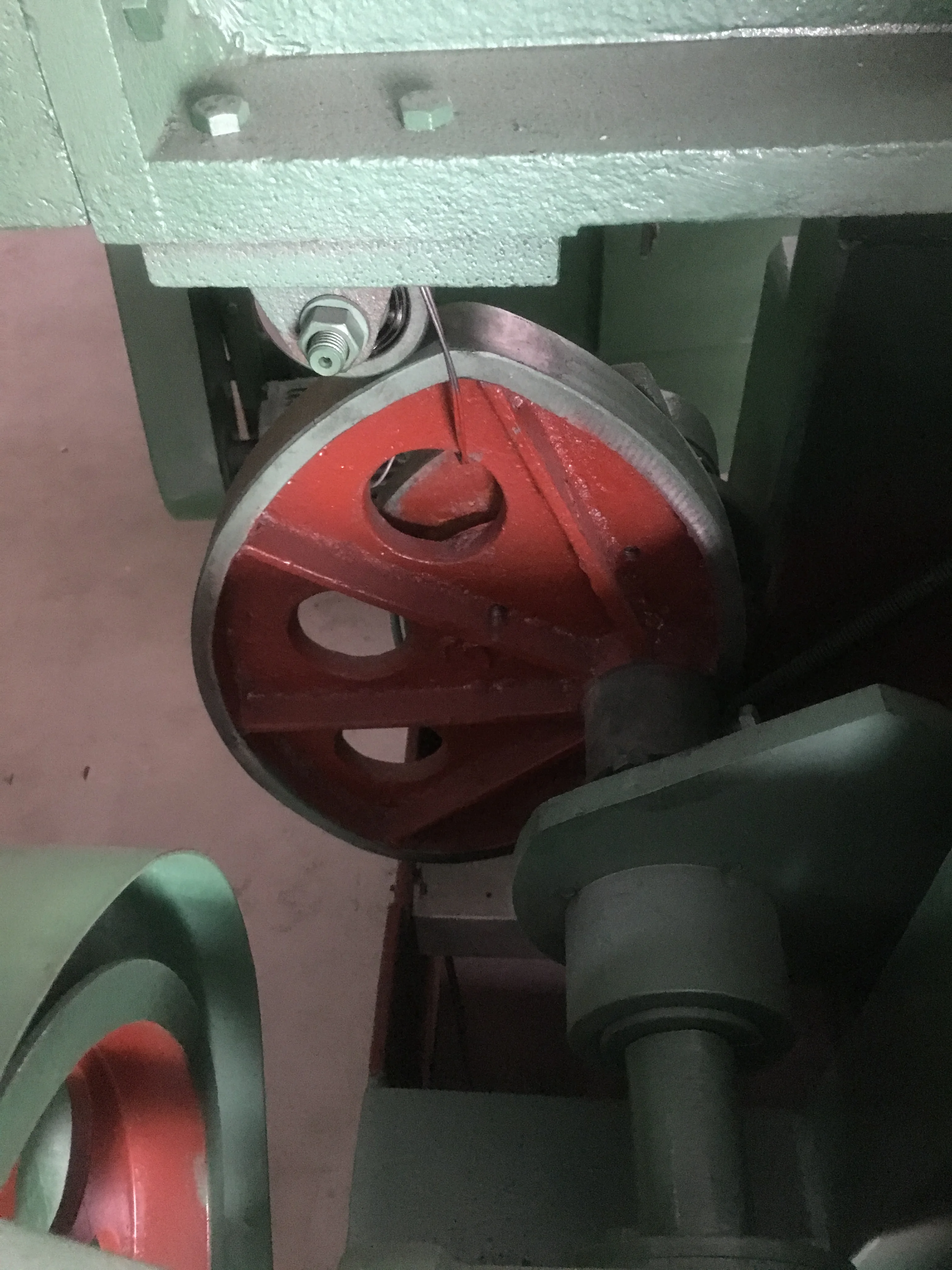 Manufacture Forming Machinery Jigger Making Bowl Mugs Roller Head Hydraulic Press Ceramic Machine