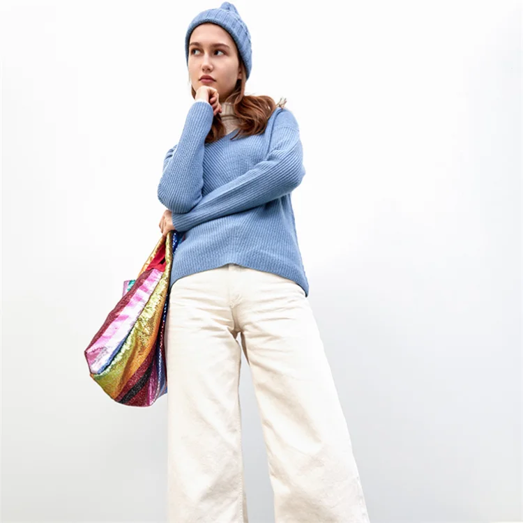 Womens high fashion V-neck pullover cashmere sweater knitwear