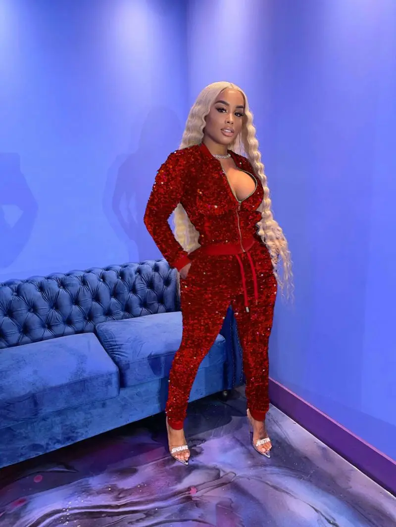 YP New arrival shiny diamond sequins rhinestone thread contrast  Sweatpants And Crop top Two Piece Jogging Set for women