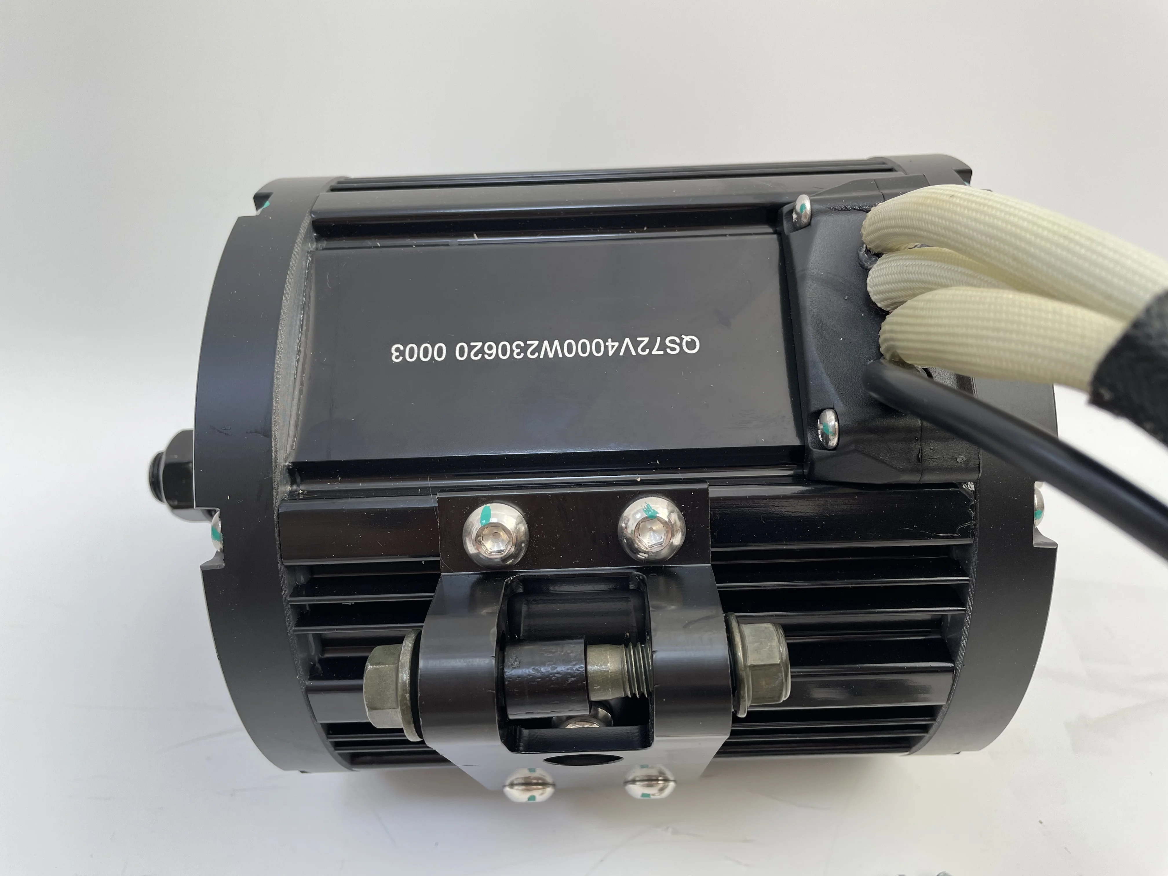 USA STOCK QS138 4000W 90H 120KPH IPM Mid Drive Motor Kit with ND72530/72680 For Dirt bike