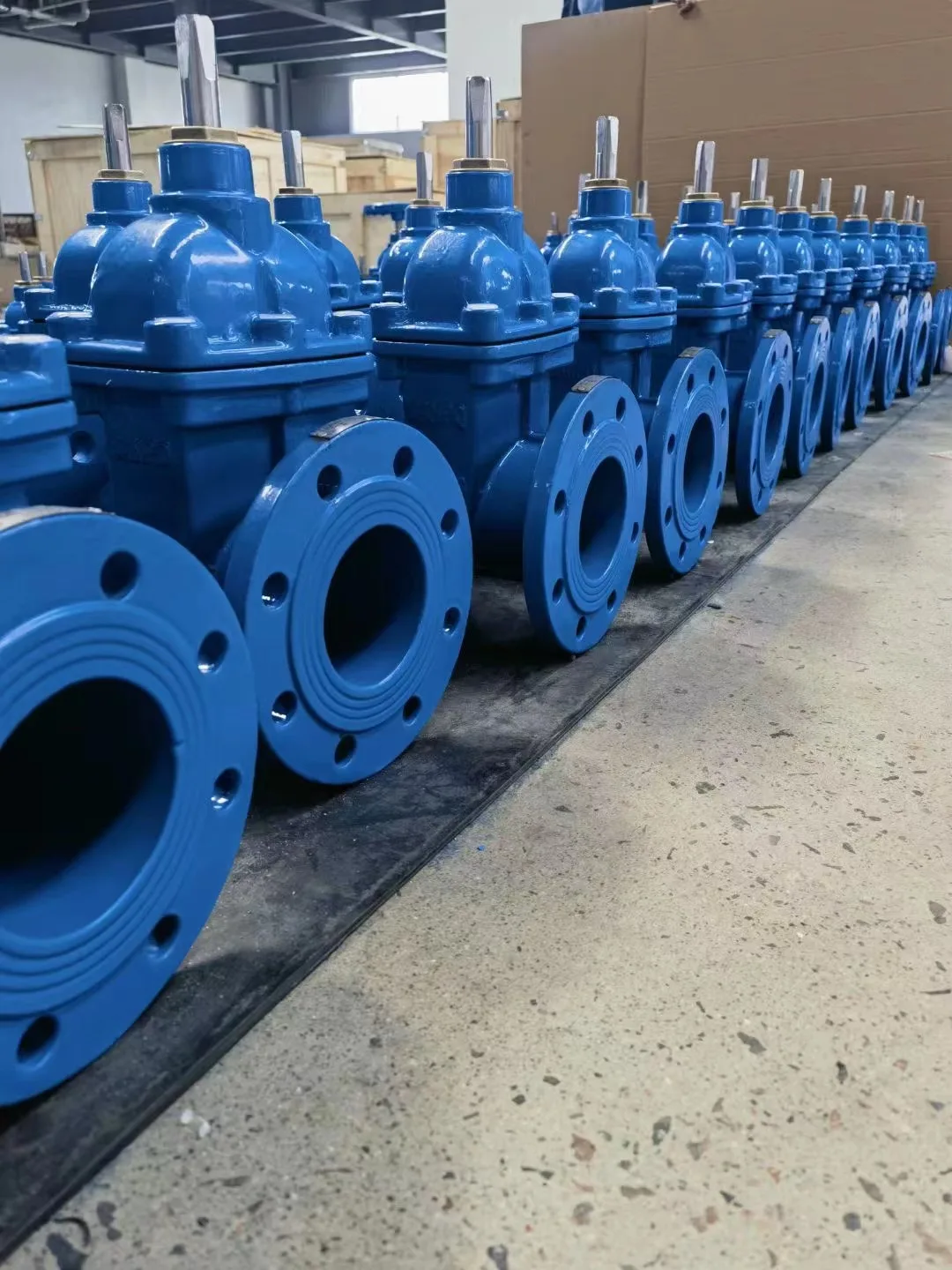 NRS DINF4 DIN3352 S14 standard DI body SS420 stem high quality stem cap wheel actuator soft seal gate valve