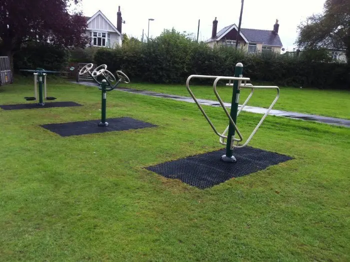 Outdoor Memory Drills Exercise Senior Gym Fitness Equipment