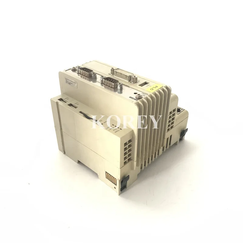 LENZE 3200C модуль контроллера E32GAC10000C4G9XXX-02S13414000 используется в хорошем состоянии