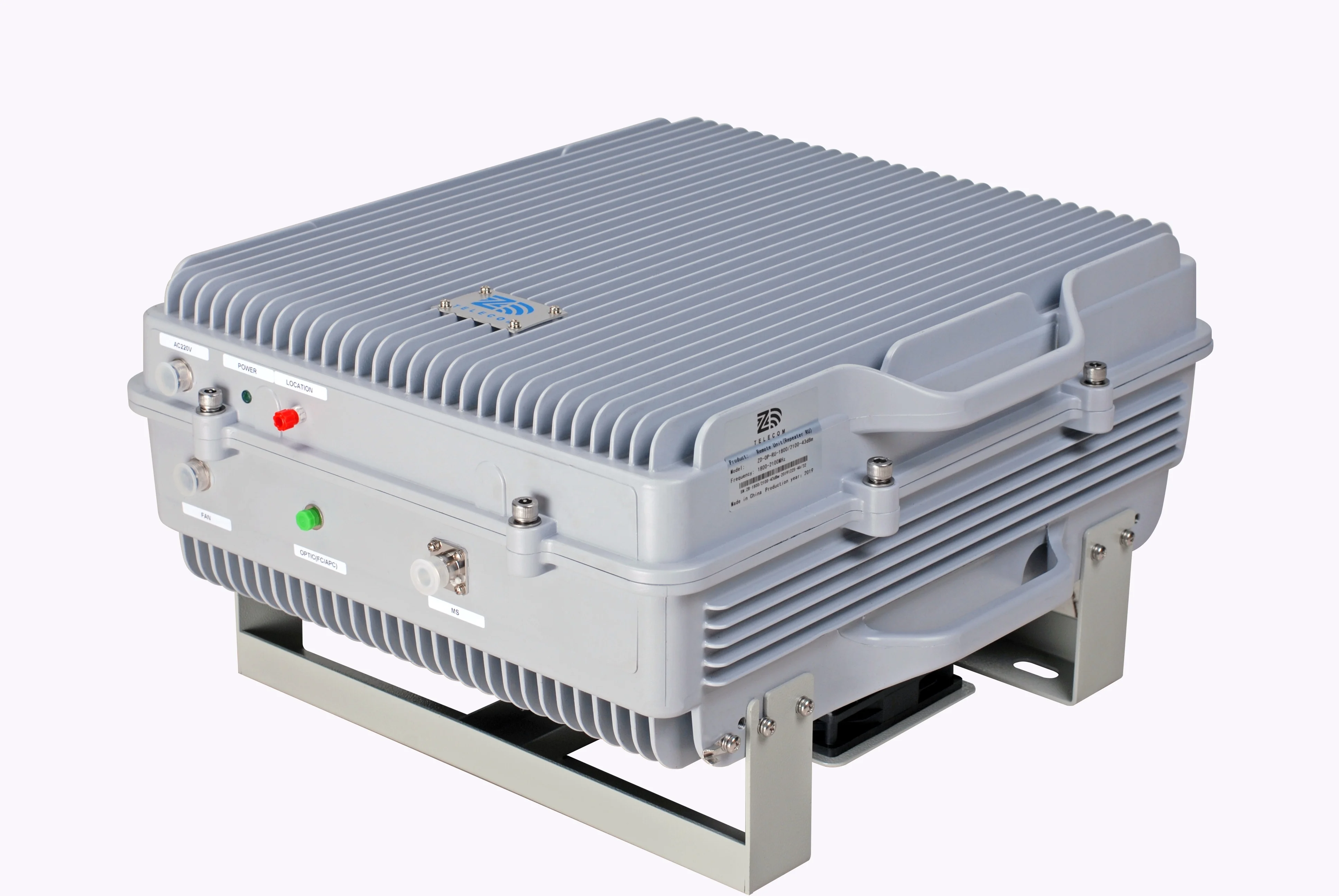  Трехдиапазонный беспроводной ретранслятор RF LTE GSM DCS WCDMA 2g 3g 4g uhf BDA Мобильный усилитель сигнала Аналоговый