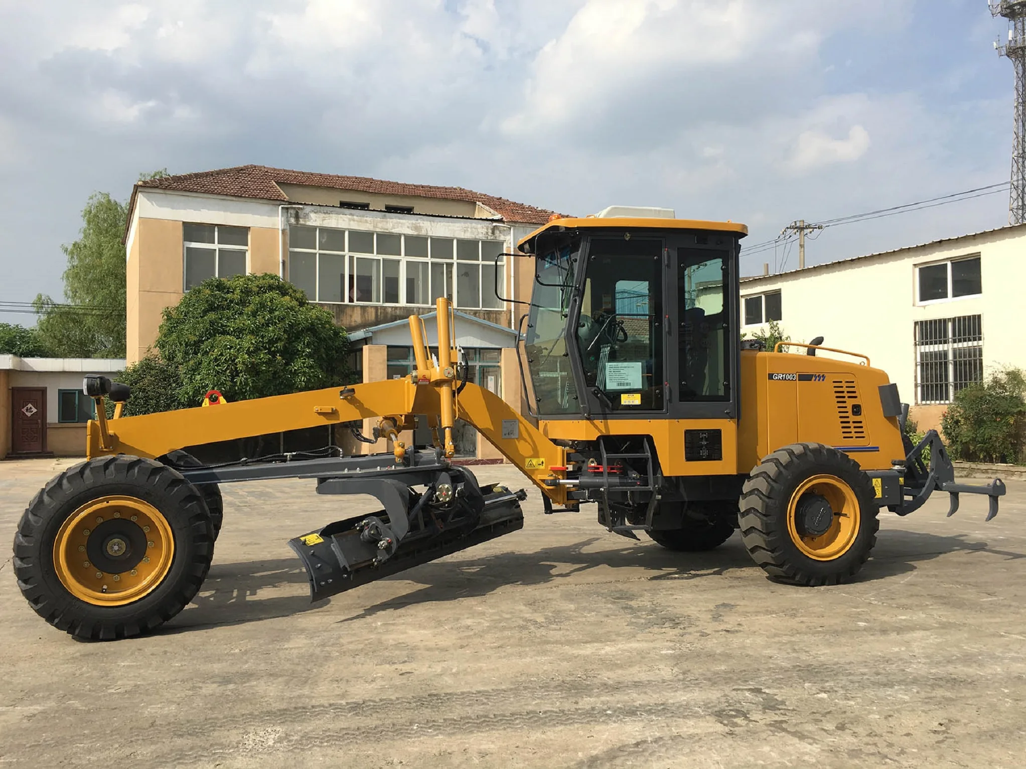 GR100 GR1003 100HP мини-грейдер с лезвием/рыхлителем для продажи