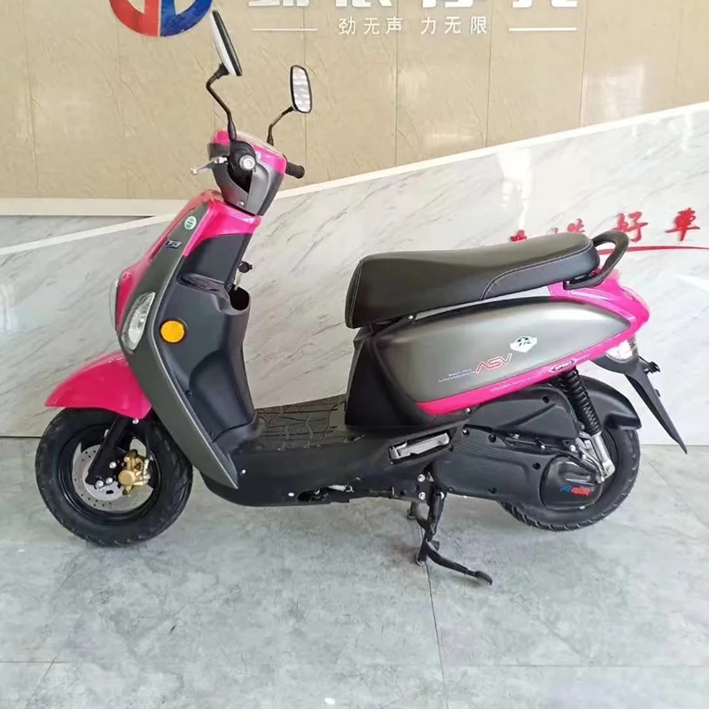2023 дешевый 50cc 110cc газовый скутер с педалью для взрослых гоночный мотоцикл