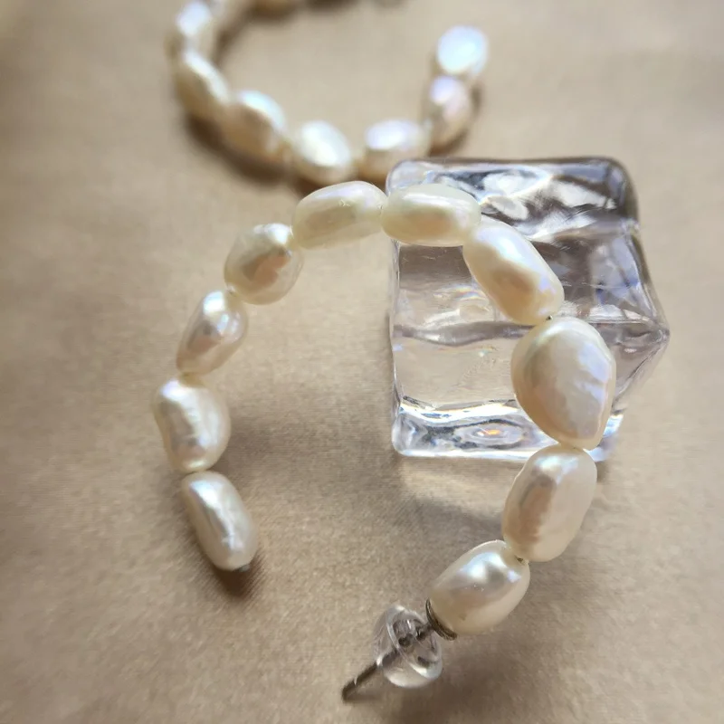 Customized lady sterling 925 silver stud loop white natural 6-7mm baroque pearl earring