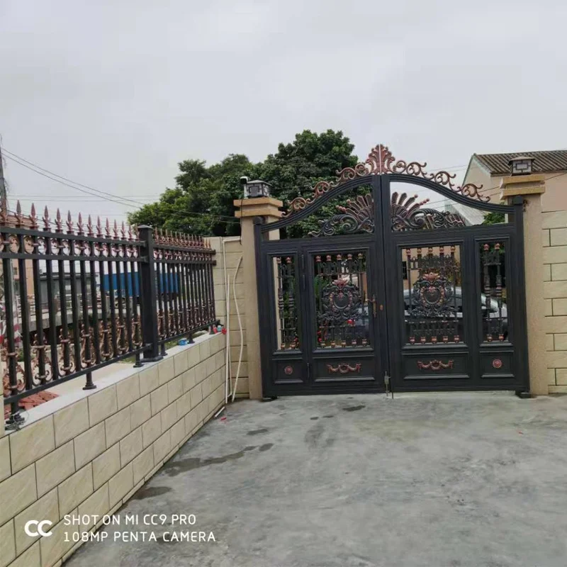  Лидер продаж золотые крашеные кованые железные ворота