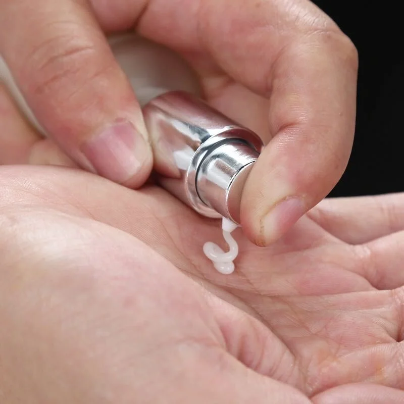 Custom Refillable Spray Bottle 10ml 20ml 30ml 50ml 100ml Frosted Glass Bottle with Lotion Pump