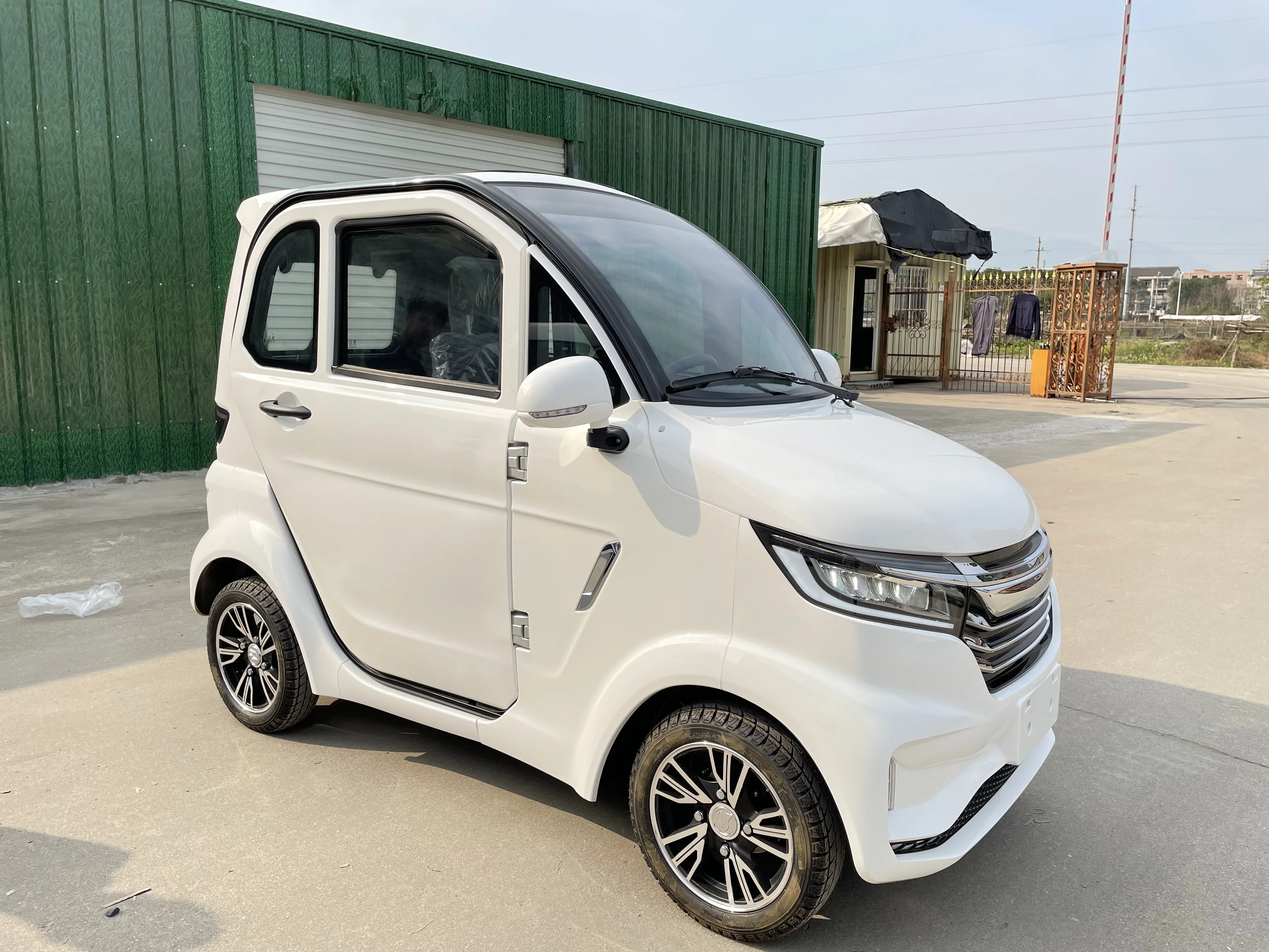72v 2500w   2 seat mini electric car electric cabin scooter electric mobility  with EEC  of 2022