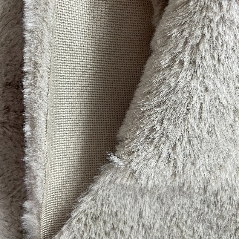 Wholesale Factory Lowest Price Soft PV Plush Faux Rabbit Fur Plush Fabric Imitation Fake Fur Fabric For Toy Garment Home Textile