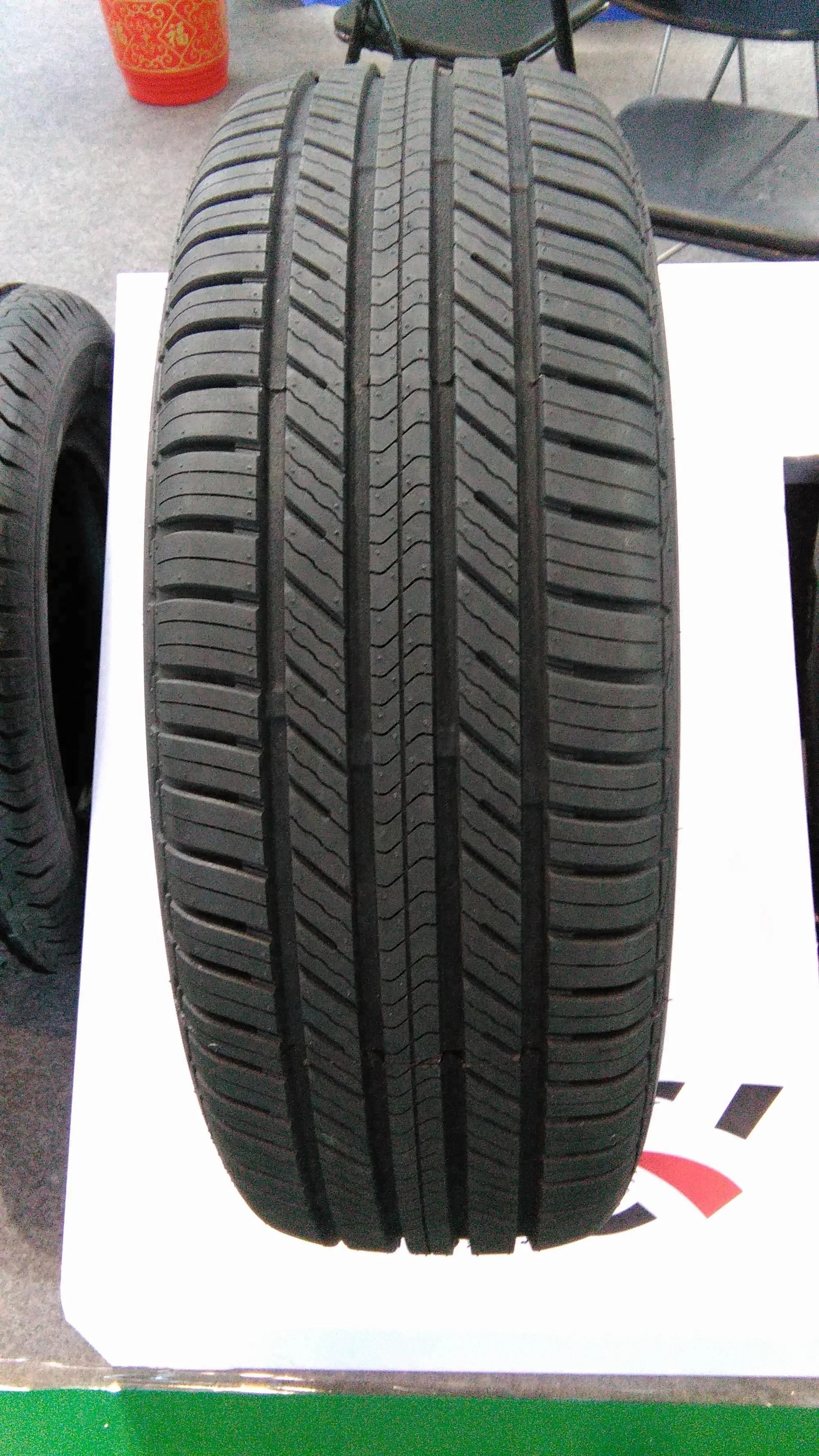 265/60ZR18 hot sale SUV tyre China origin Shandong Shuangwang Rubber factory SUV tyre