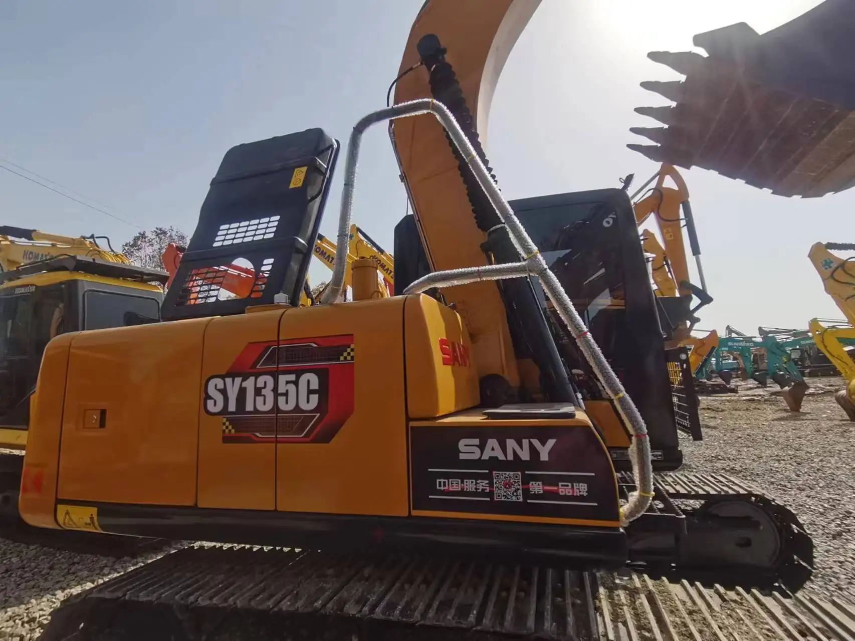 Китайская популярная экскаваторная техника Sany135C для продажи по низкой цене