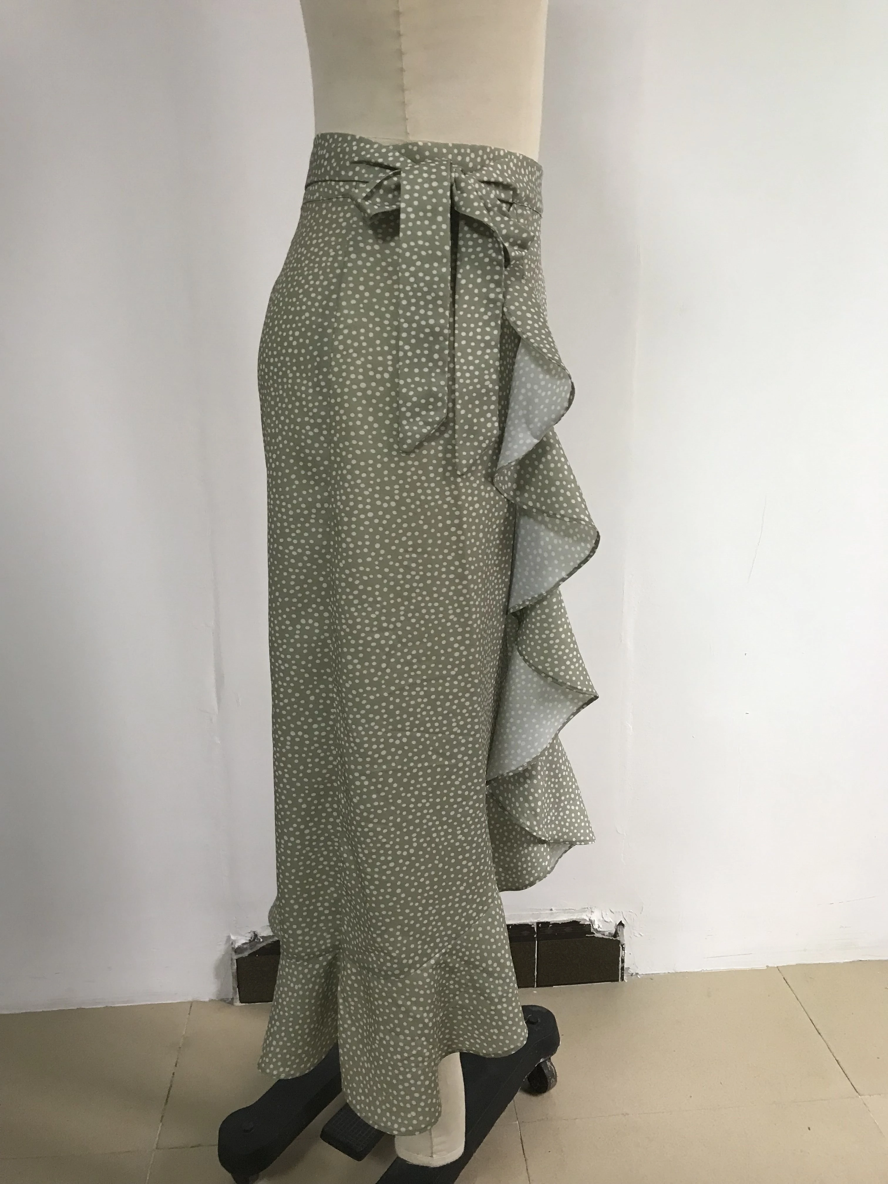 2019 New Design Green Polka Dot Ruffle Wrap Long Skirt