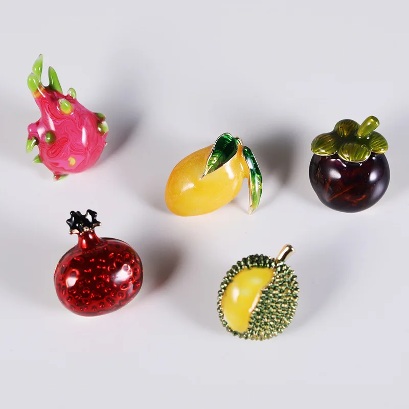 Wholesale Summer Fruit Personalized Collar Pin Brooch Small Vivid Fruit Pin Brooches