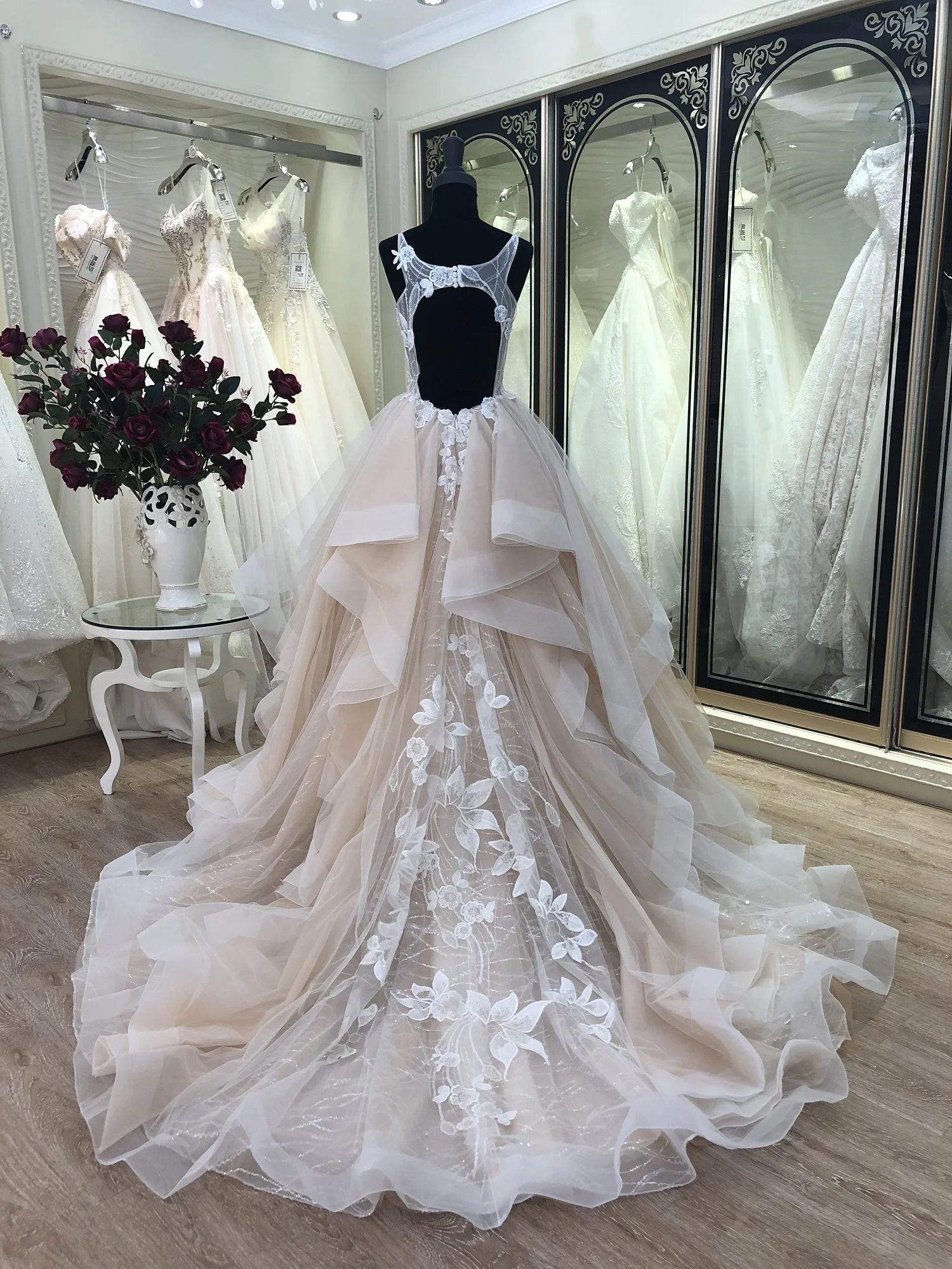 vestidos de noiva 2022 High quality ruffles spaghetti strap  wedding dresses ball gowns for women