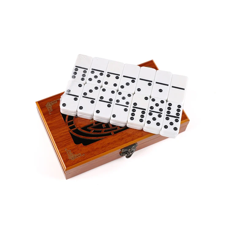Chinese Factory customized indoor leisure toys double 6 set Wooden box domino