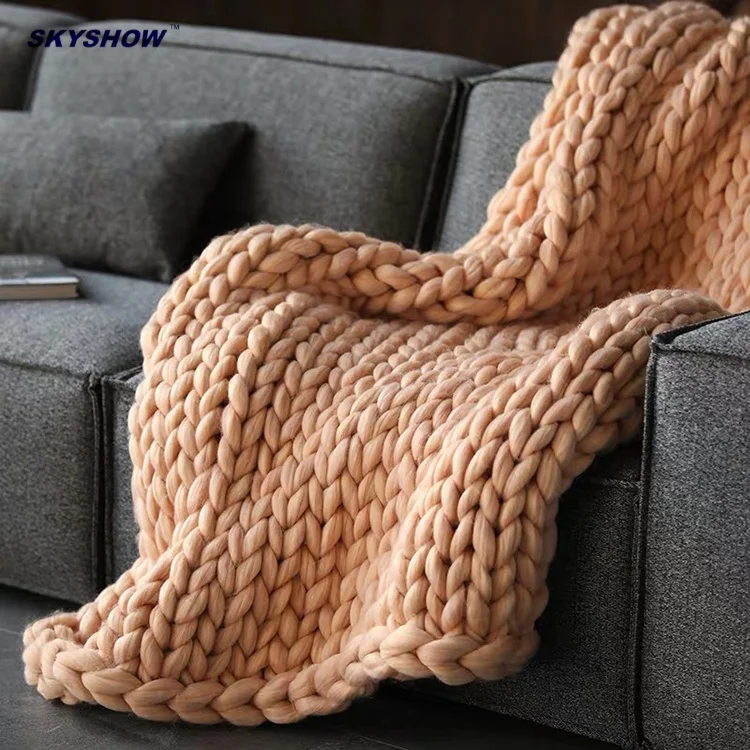 China Supplier Hand Knitted 100% Merino Wool Or Acrylic Roving Iceland Chunky Giant Blanket  For Baby Adult