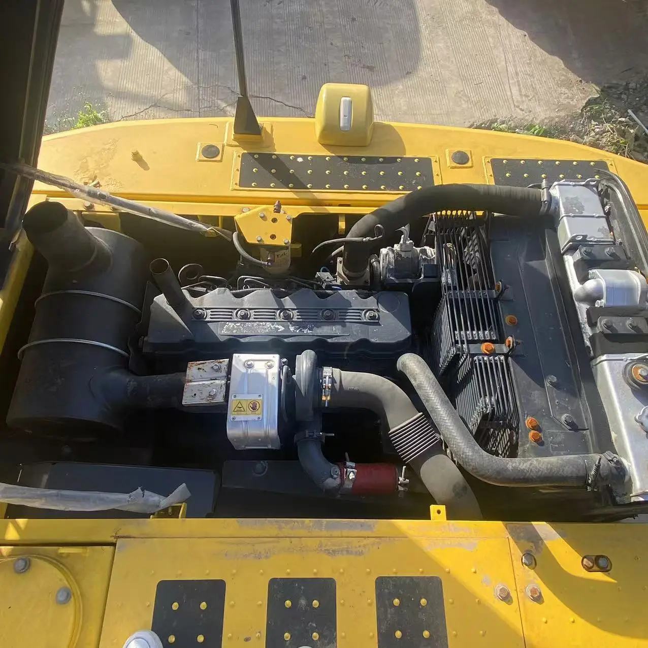 Б/у Экскаваторы KOMATSU PC210 большое ведро