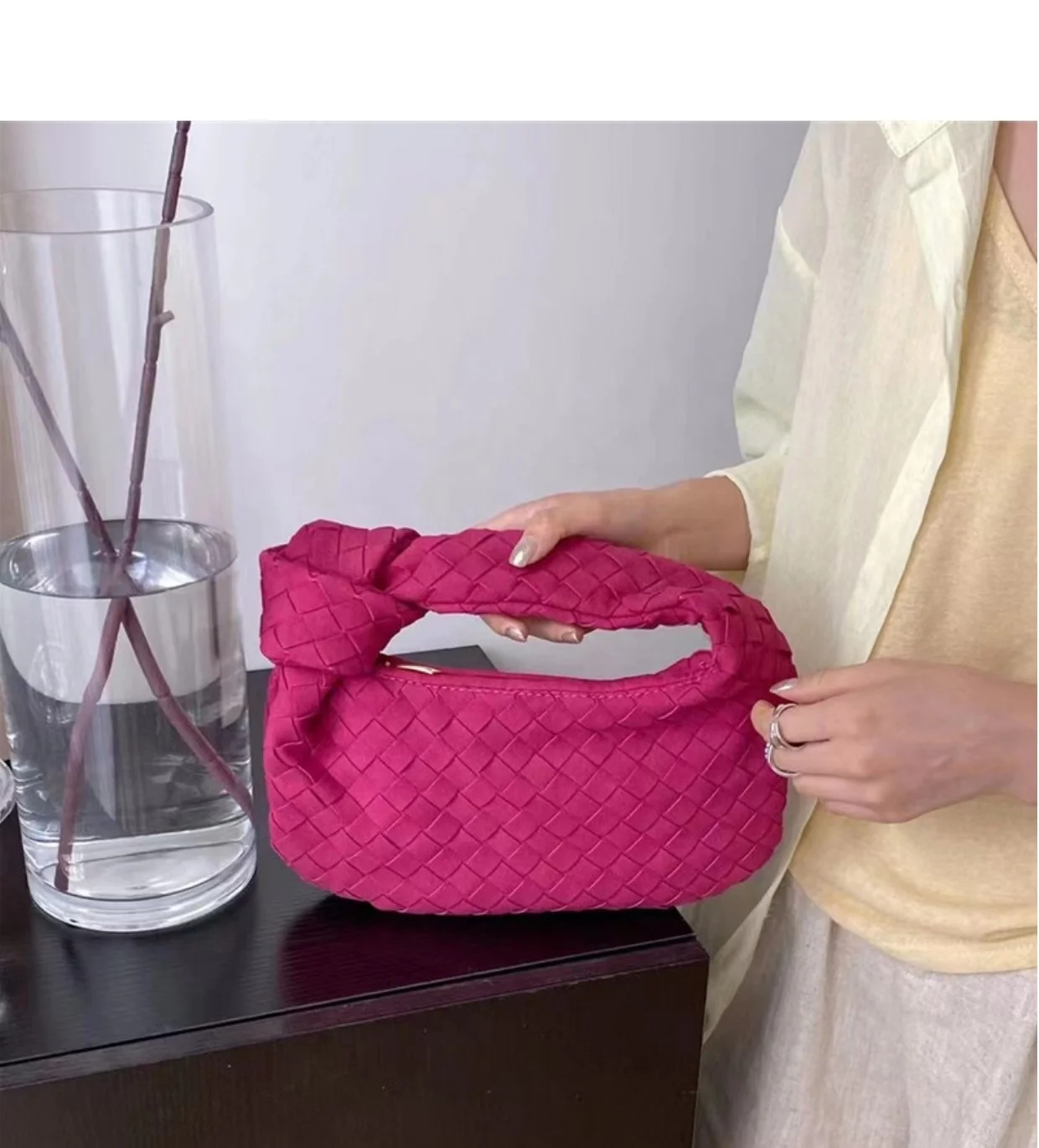 ins Popular New Woven Suede Handbag Ladies Woven Knotted Cloud Bags Clutch Bag