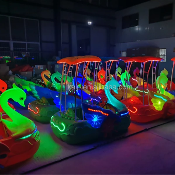 High Quality durable inflatable duck boat for kids floating water island Animal Bumper Boat Inflatable Water Bumper Boats