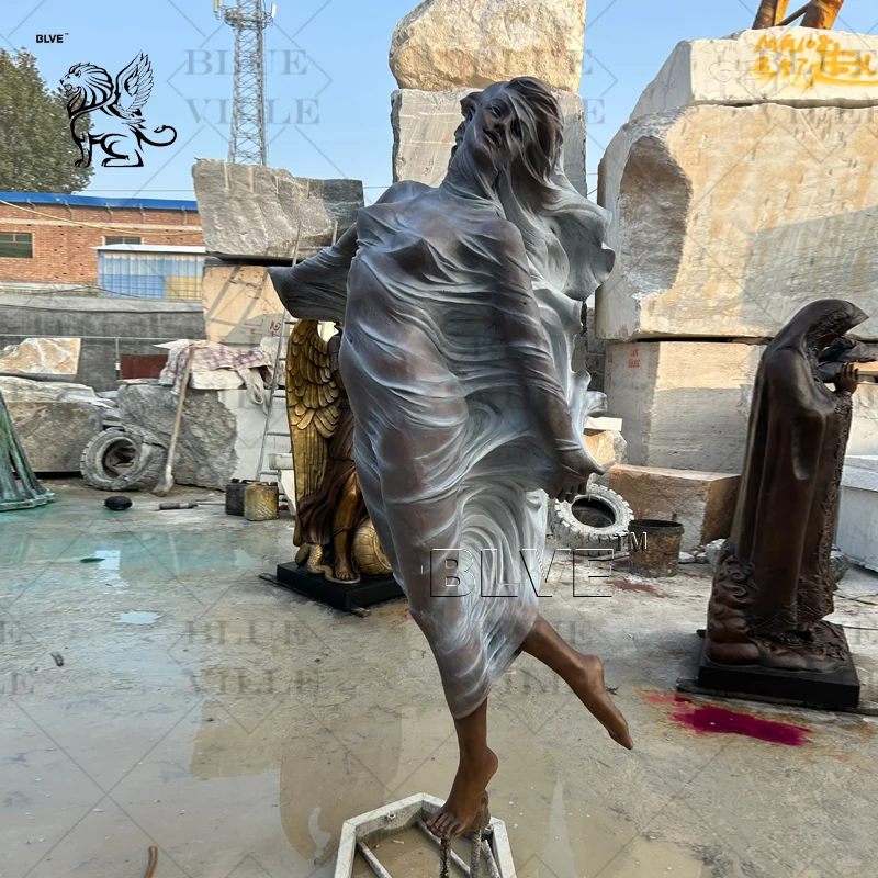 BLVE Garden Art Decoration Casting Bronze Lady Sculpture Naked Female Statue With Marble Base