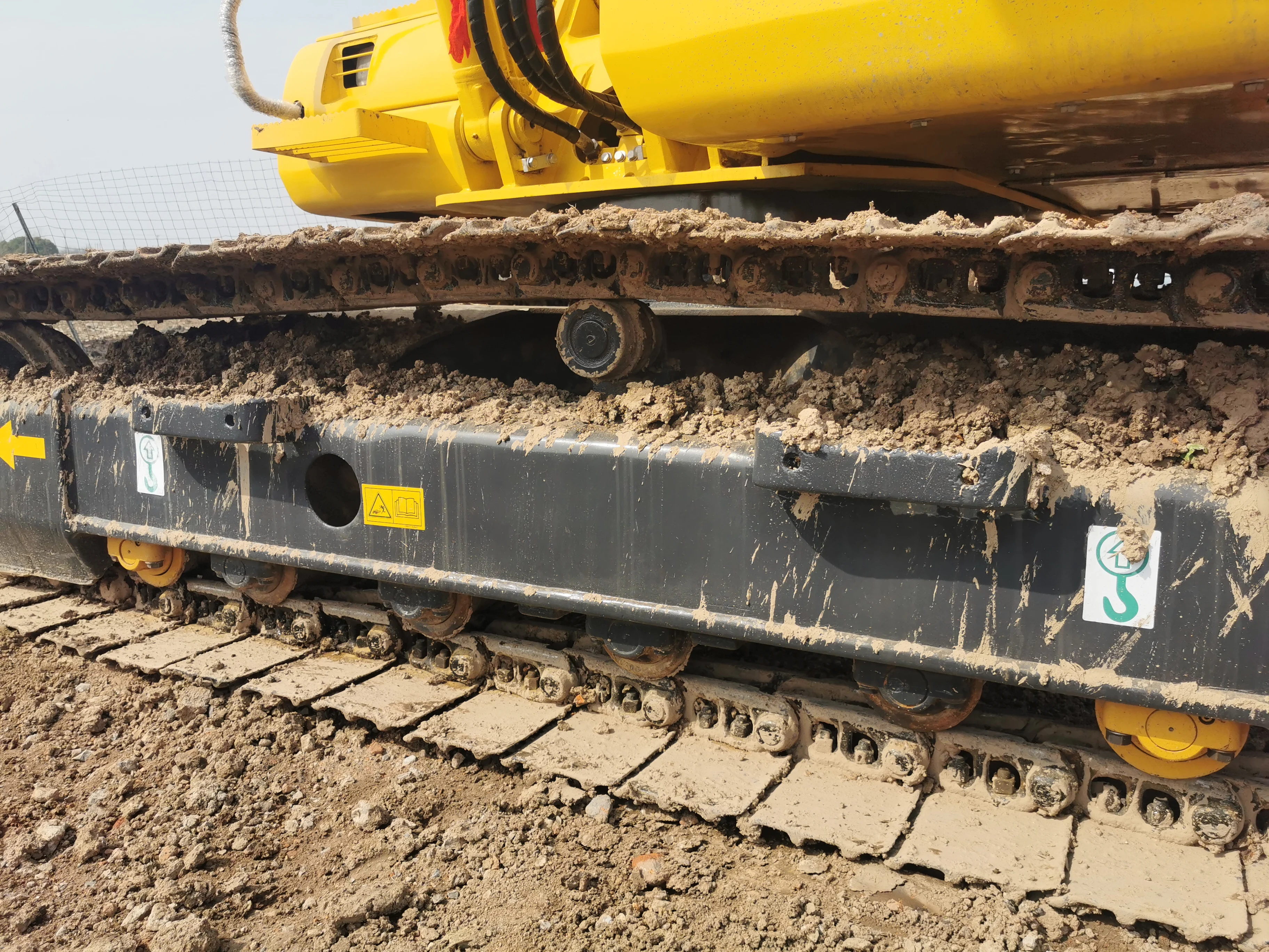 Низкая цена оригинальный японский Подержанный komatsu110-7 11-тонный гусеничный экскаватор