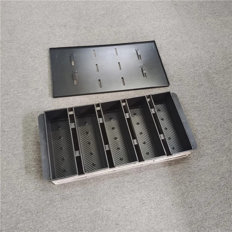 Nonstick Quick Release Baking  Pans Rectangle Mold   Strapped Loaf Pan  Metal Bread Pans