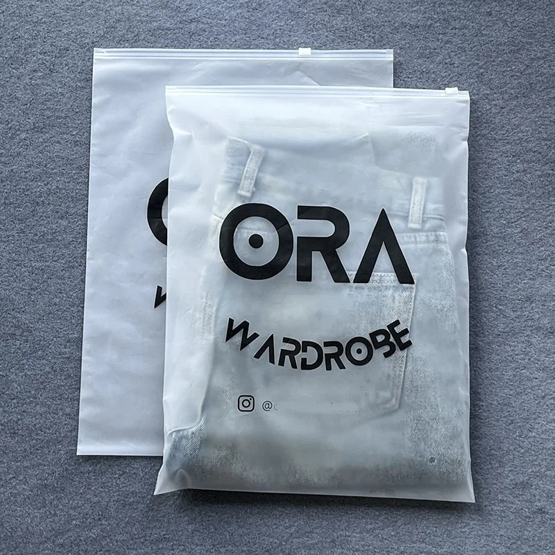 Small  custom plastic transparent cosmetic clothes ziplock zipper bags