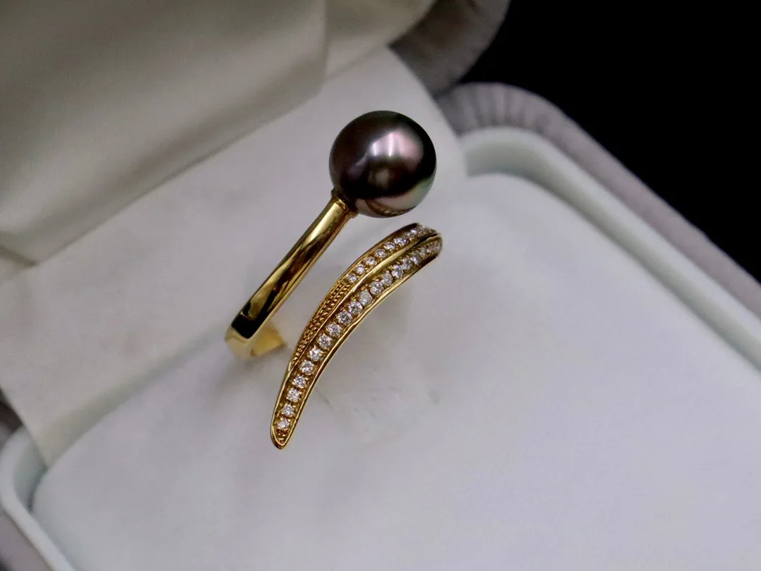 Wholesale Unisex Tahitian Pearl Ring with New Design Seawater Pearl with Parallel Lines Classic Jewelry for Anniversary