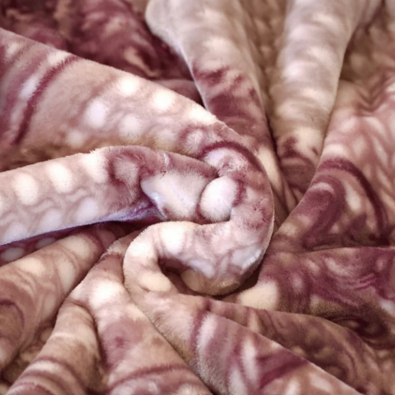 Luxury Home Textiles Winter Wool Blanket Custom Factory Pattern Colorblocking Sofa Bedding Printed Flannel and Mink Material