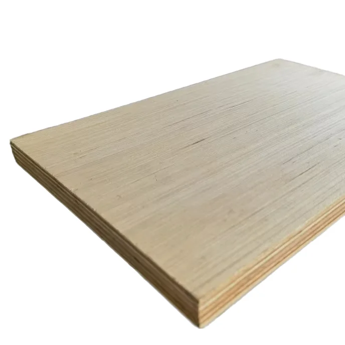 Прямая поставка с завода, УФ-обработанная 4-миллиметровая русская Березовая фанера E0, стандарты выбросов формальдегида для лазерного украшения в гостиницах