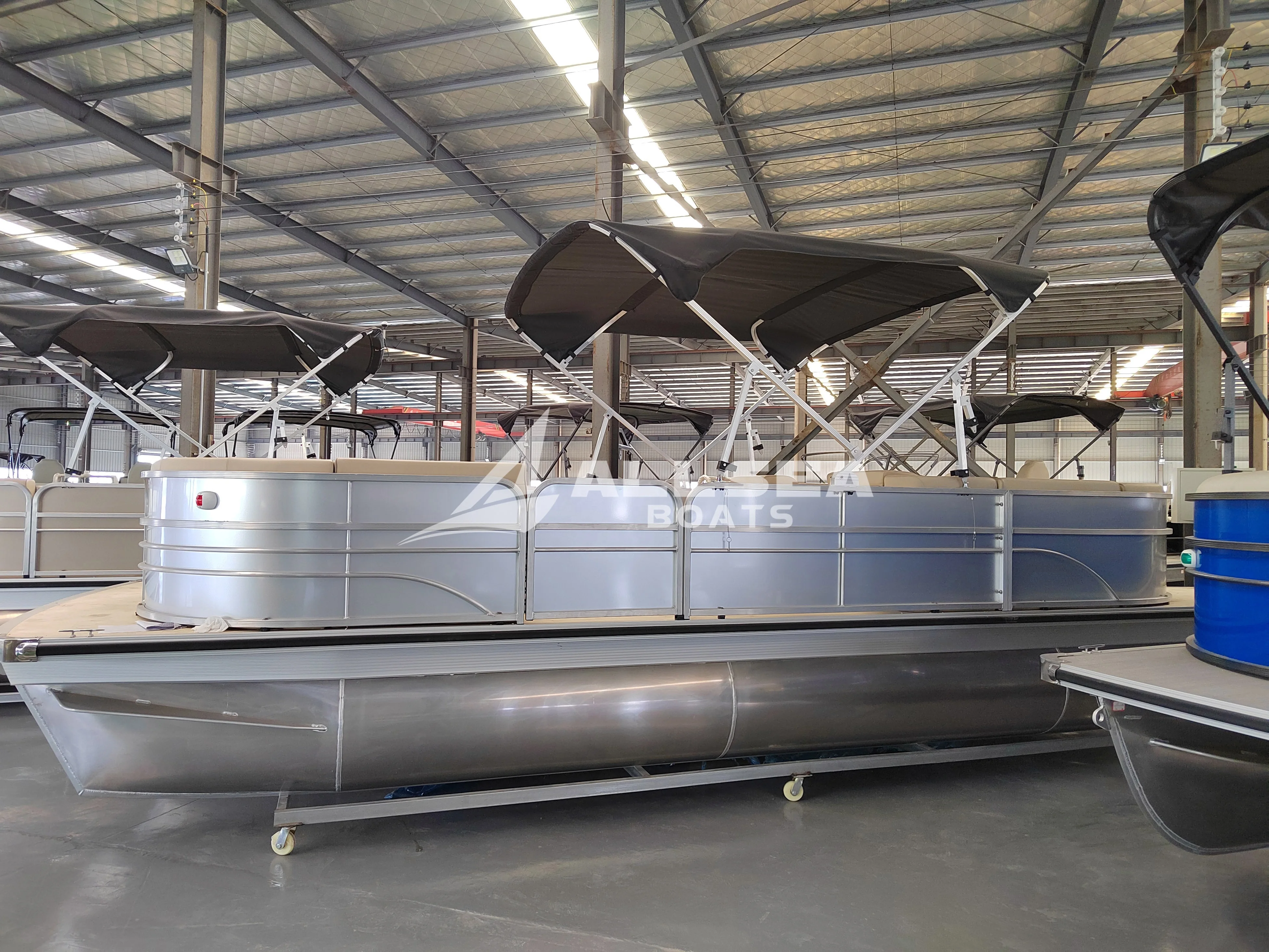 27FT 8.2M Luxury Floating Platform Water Party House Pontoon Boat for Outboards Motor