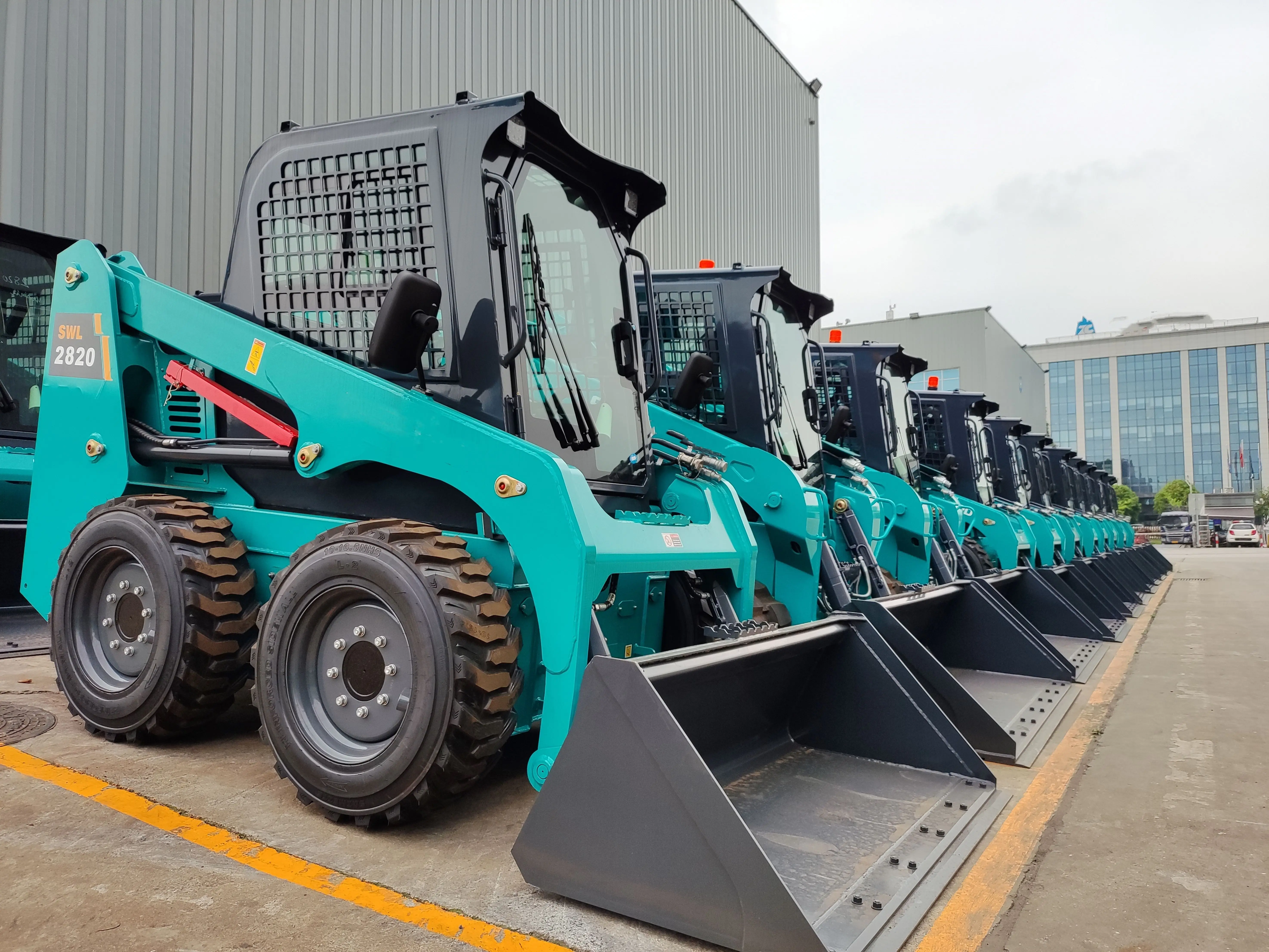 Китайский известный бренд колесный погрузчик Swl2820 с ведром 0 4 м3